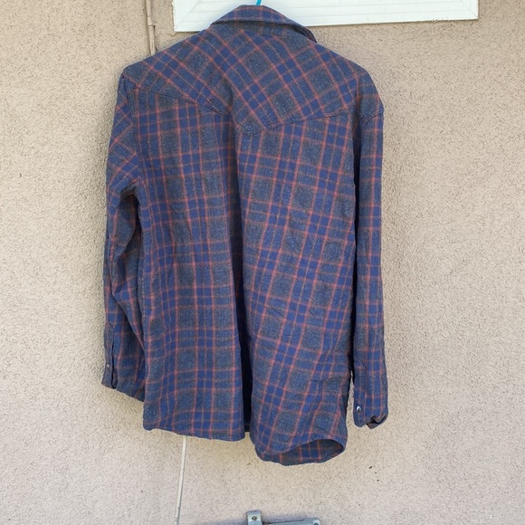 Cody James Flannel - Picture 3 of 3